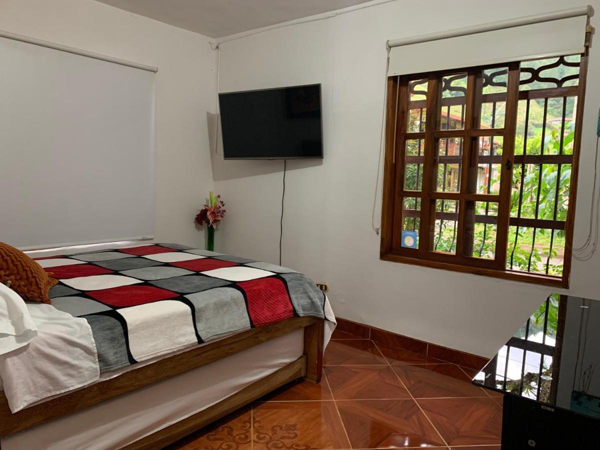 Casa Huespedes El Ensueno Hotel Jardin Luaran gambar