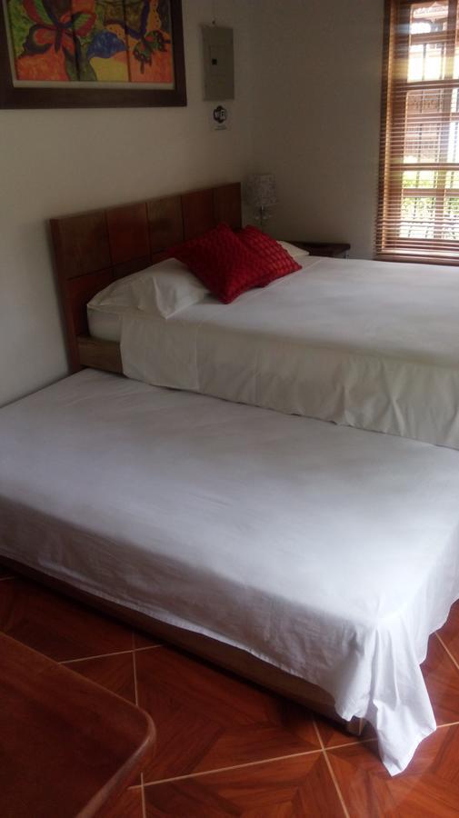 Casa Huespedes El Ensueno Hotel Jardin Luaran gambar